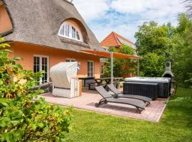 C 8 Reethaus REMY -Luxus mit Schwimmbad Dampfbad und Saunen und großen Grundstück exklusiv