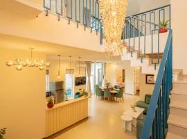 ELIVAAS Laguna Encanto 4 BHK Villa with Pvt Pool & Terrace