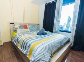 The Vibrant Condo Cool Stays 4254 Memorable Swim Gym Park Laugh