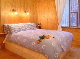 Discovery Cottage