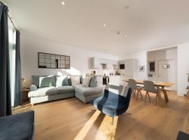 Harbour Lookout, Luxury Family Apt, Sea View and Terrace, 2 Bedrooms,1 Bathroom, Parking, hotel em Lynmouth