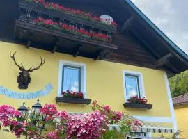 Pension Landhaus Ingrid B&B