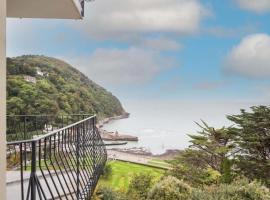 Ocean Terrace, Luxury Family Apt, Sea view and Terrace, 2 BR, Parking, ubytovanie s k&uacute;peľmi onsen v destin&aacute;cii Lynmouth