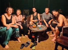 JeeHaa Homestay, hotel vicino alla spiaggia a Alleppey