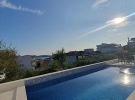 Meerblick & Pool