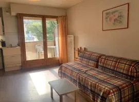 Studio Centre Ville avec Balcon et Parking pour 4 Pers. - FR-1-512-131