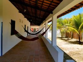 Casa em Águas Belas CE, hotel in Águas Belas