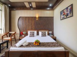 The Chetu's Nest Near Mall road kasauli, self catering accommodation in Kasauli