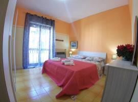 Gallipoli Lido San Giovanni 9 posti vicino spiaggia – hotel w mieście Gallipoli