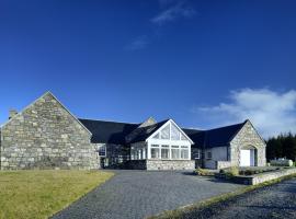 Mountain View Lodge, hotell i Insh
