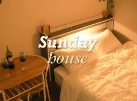 Sunday House 4