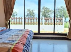 Mirinda Beach Resort