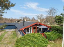 Three-Bedroom Holiday Home In Hemmet, hotel en Hemmet