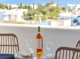 Cozy Sea View Home in Drios, Near Beaches and Shops