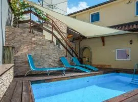 Stunning Home In Veli Brgud With Wifi