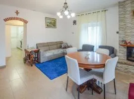 Gorgeous Home In Poggio Dacona