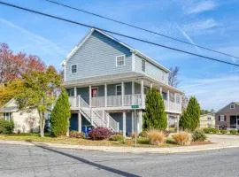 Beach Haven - Modern Home; Close to town!