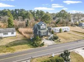 Cozy Nest - Waterview, Pet Friendly, Screened Porch
