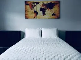 Private Upstairs Unit near Balt City John Hopkins