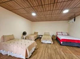 Pleasant Hostal Panama