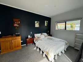 Boujee Barn Stay on Cromwell Cherry Orchard