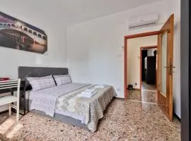 Cozy Best Apartment In City With Free Parking