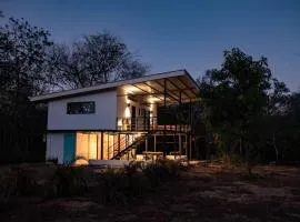 Casa Del Oeste, Playa Avellanas Beach House