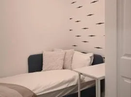 Stylish 2-Bedroom Condo - Premium Comfort, Central Location