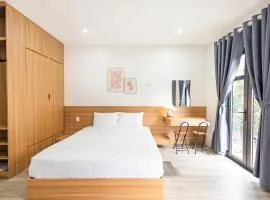 Fame Apartment