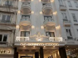 La Chérie Hotel