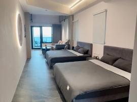 沒有名字Unnamed B&B, hotel com piscina em Magong