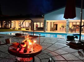 Luxurious, spacious & central, hotel in Sandton