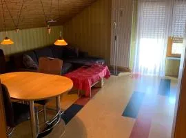 klimatisiere Dachwohnung in Weinsberg-Gellmersbach