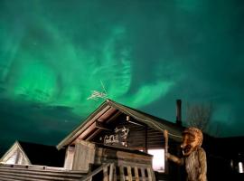 Big cabin in Lyngen Fjords, ξενοδοχείο σε Jægervatnet