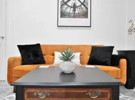WhiskAwayStays - Field House - Apartment 2
