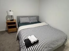 Pat's Coombs Homestay
