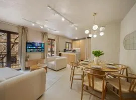 3 bedroom apartment in Old Town