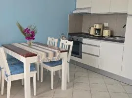 Ocean Breeze I