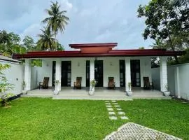 Adee Villa Kabalana