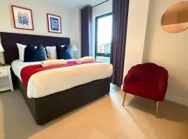 Superb Apt at the Marina