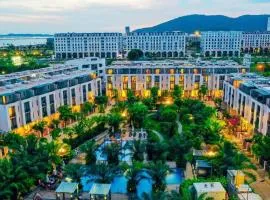 Lotus Villa Hạ Long