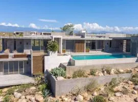 Arroyo Escondido-Luxe Oceanview Contemporary Home with all the Extras