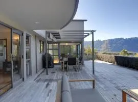 Waterfront Escape