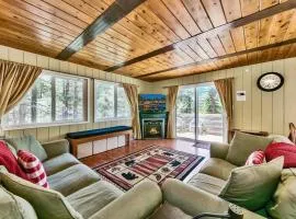 Bear Haus - Sledding At Cabin - Forest Views - Foosball