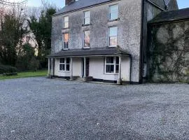 Farnagh House - En Suite Bedrooms