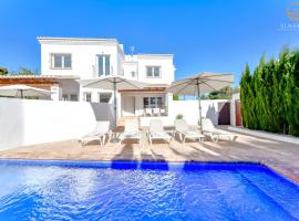 EL PASEO - By Almarina Villas