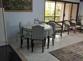 Sunset Haven, AlMaamoura