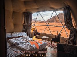 RUM NEPTUNE lUXURY CAMP, hotel a Wadi Rum