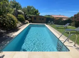 Villa in Vaison near Roman Ruins & Pool