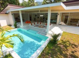 Casa Luxe 3, hotel amb banyeres d'hidromassatge a Ko Phangan